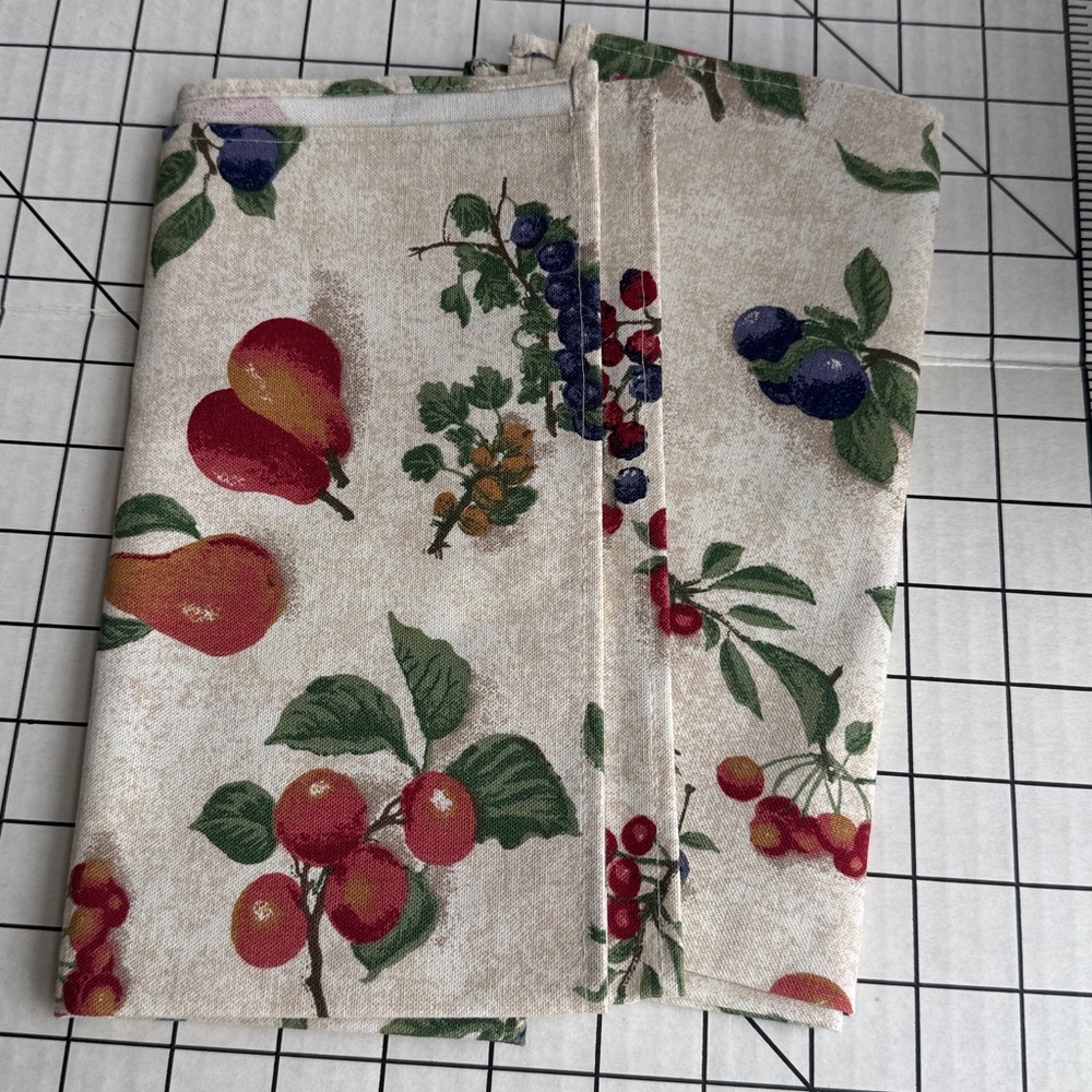 Vintage Fruit Print Cloth Napkins Set of 2 | Apples Pears Cherries | 19” Cotton